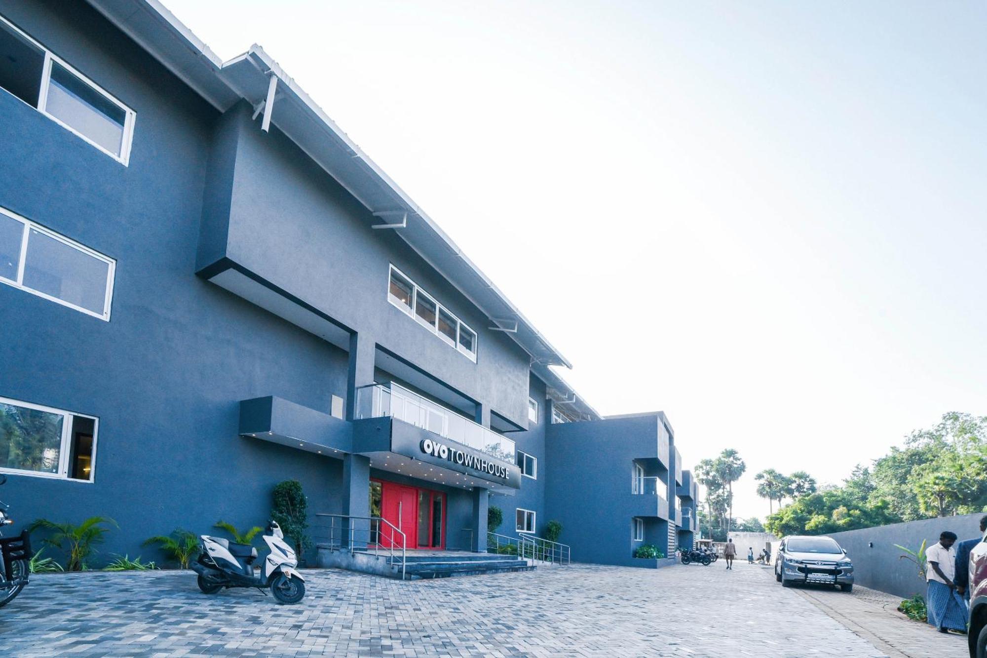 Townhouse 211 Laguna Ecr Near Juhu Beach Chennai Exterior foto